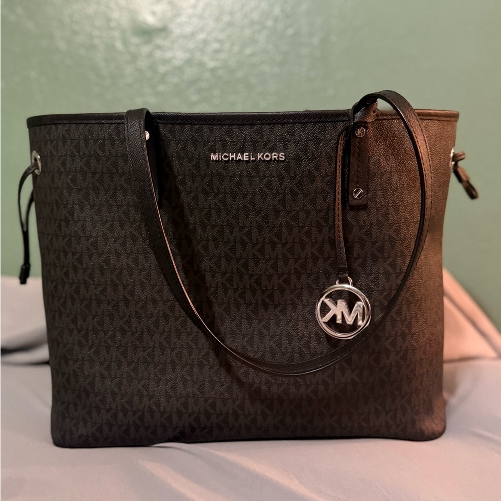 Michael Kors Signature Black Tote